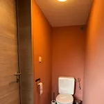 Le Du Faubourg Nyaraló *
